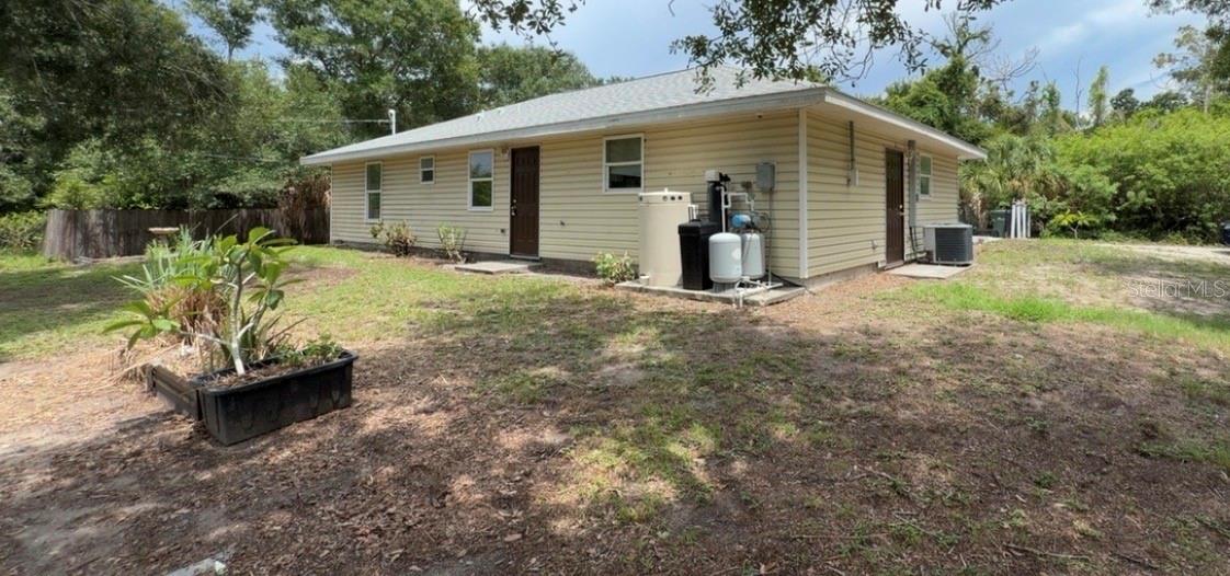 2249 Woodmere Rd Property Photo 4