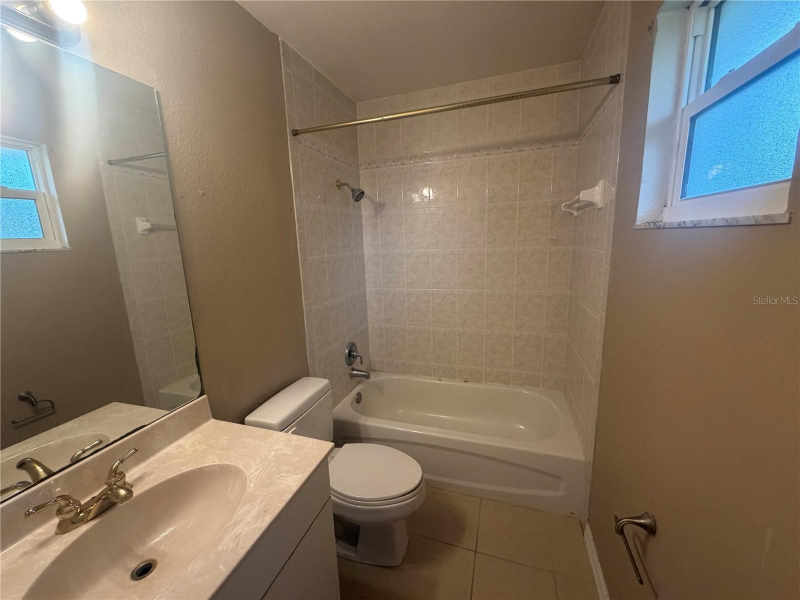 2249 Woodmere Rd Property Photo 29