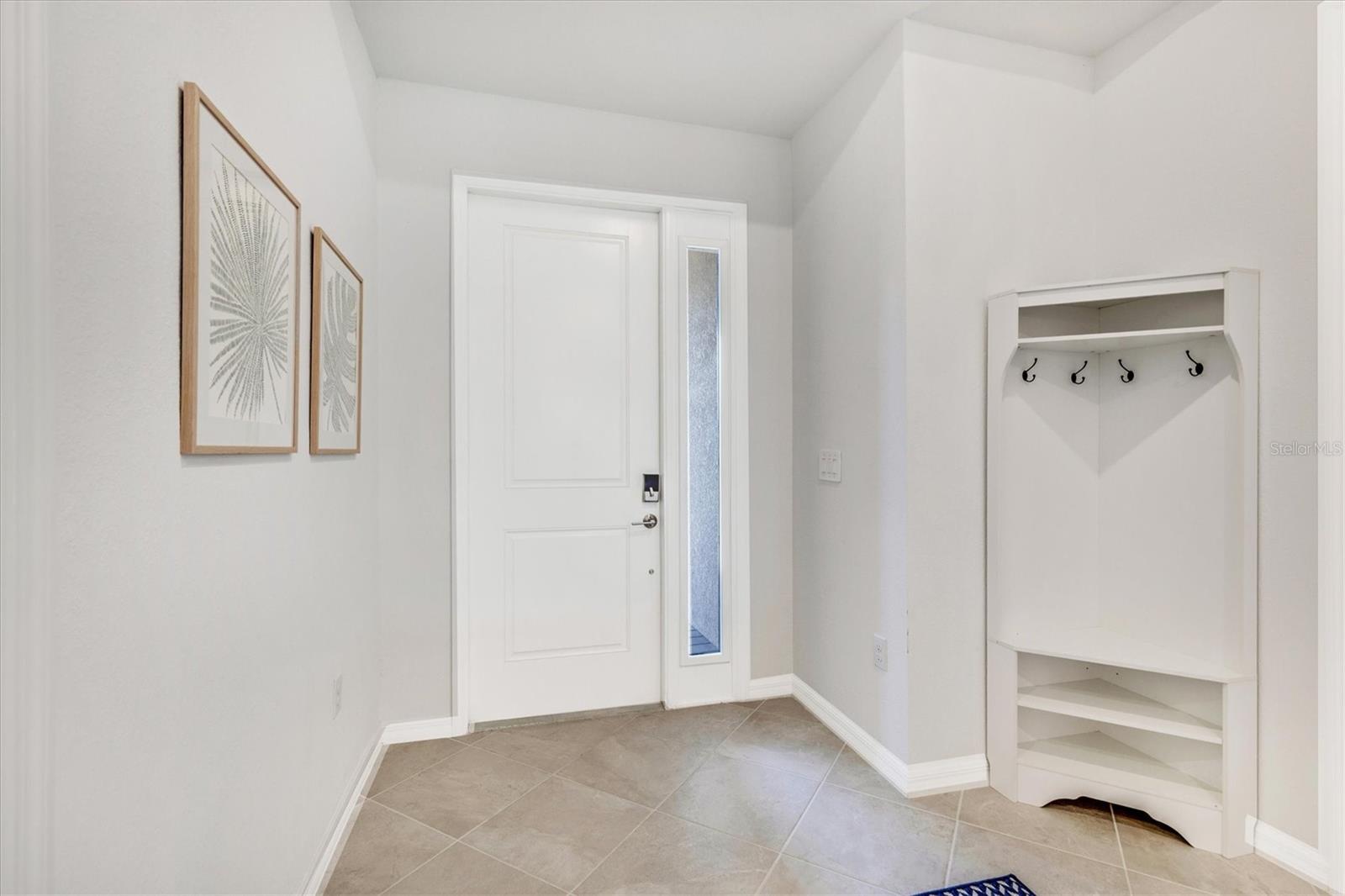 17617 Santorini Ct Property Photo 3