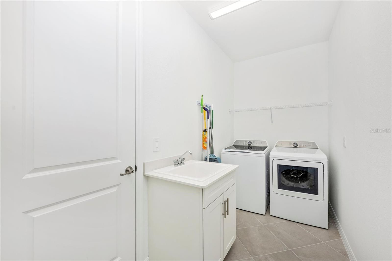 17617 Santorini Ct Property Photo 42