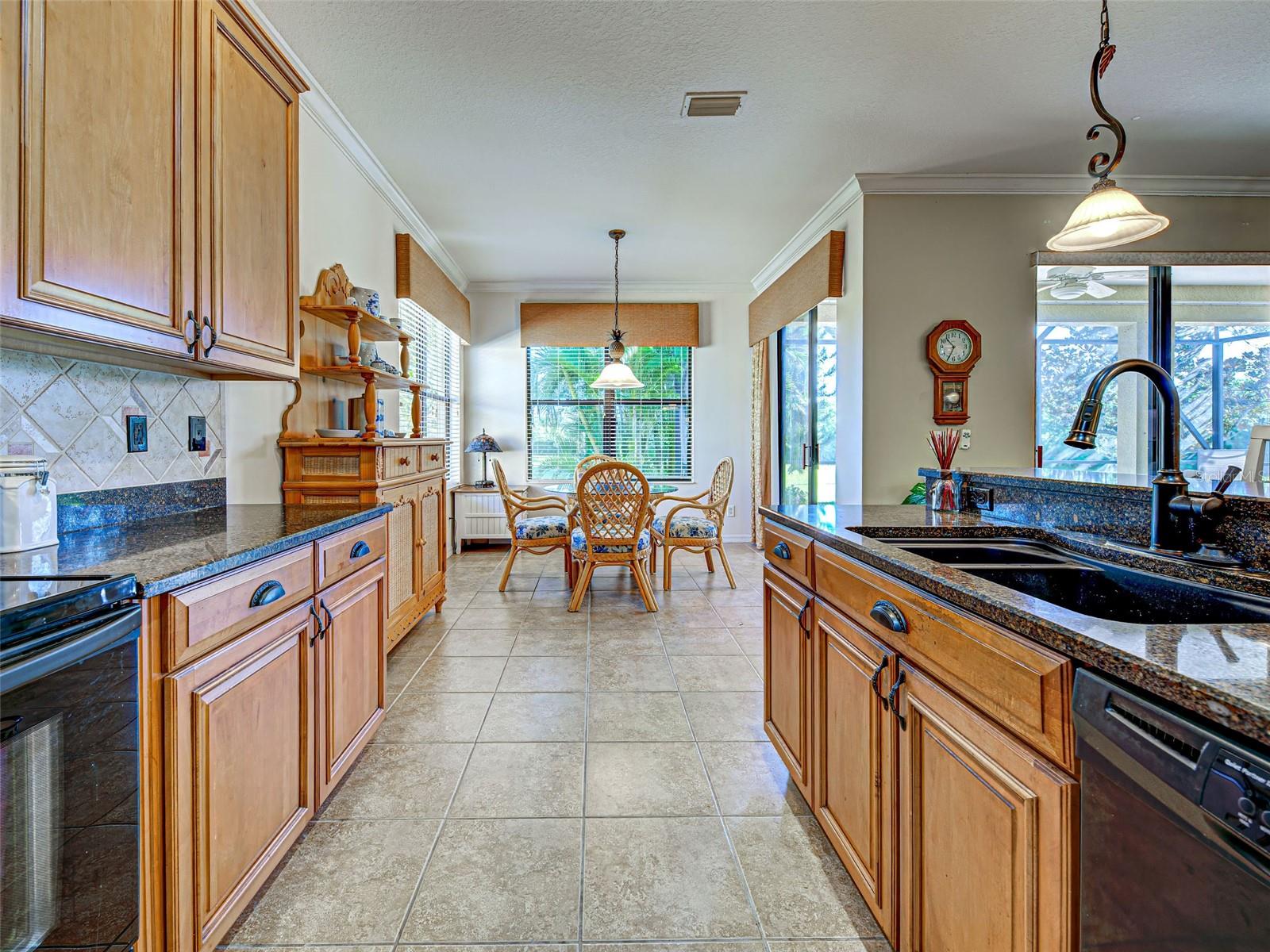 20612 Capello Dr Property Photo 15