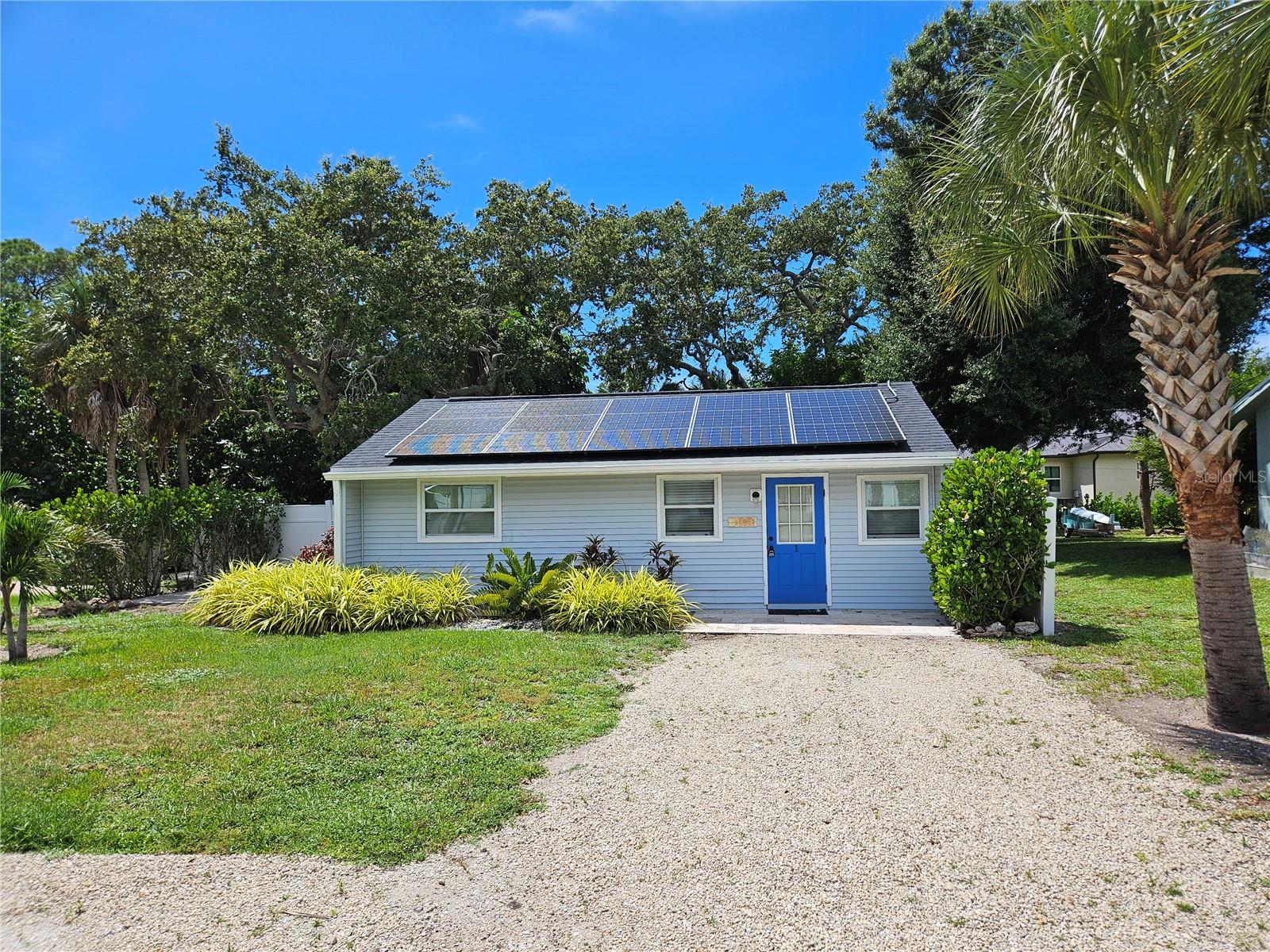5042 LINDA ST #A Property Photo 1