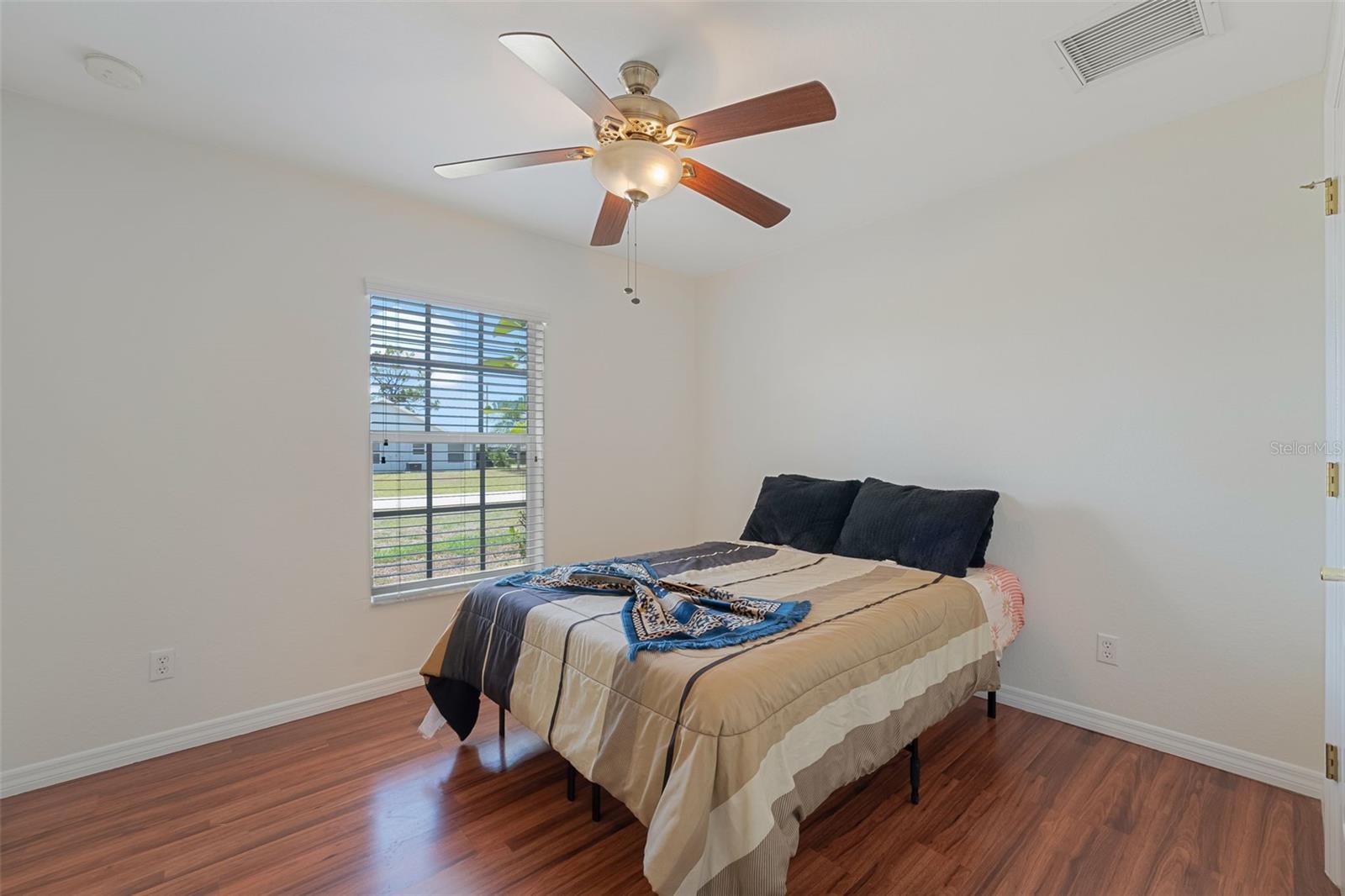 N6145135 Property Photo 20
