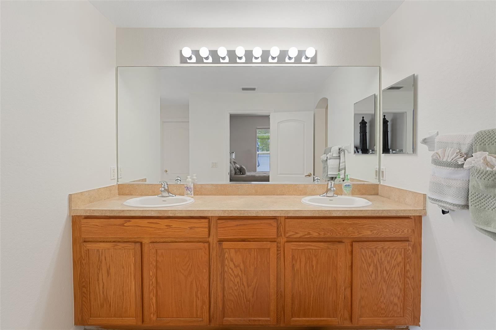 N6145135 Property Photo 23