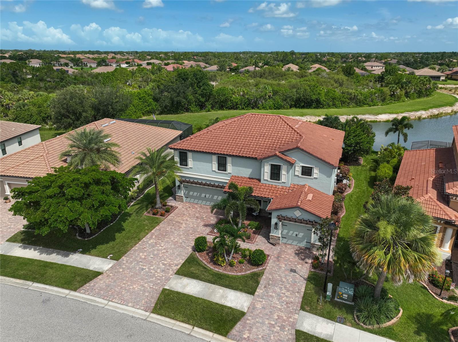 20275 Granlago Dr Property Photo 47