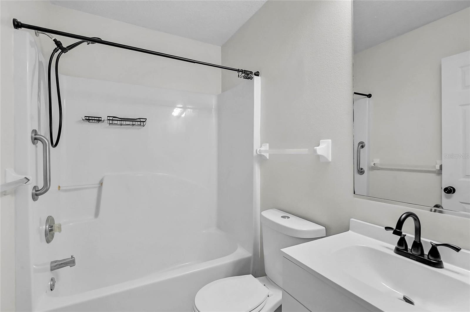 879 Nantucket Rd Property Photo 15