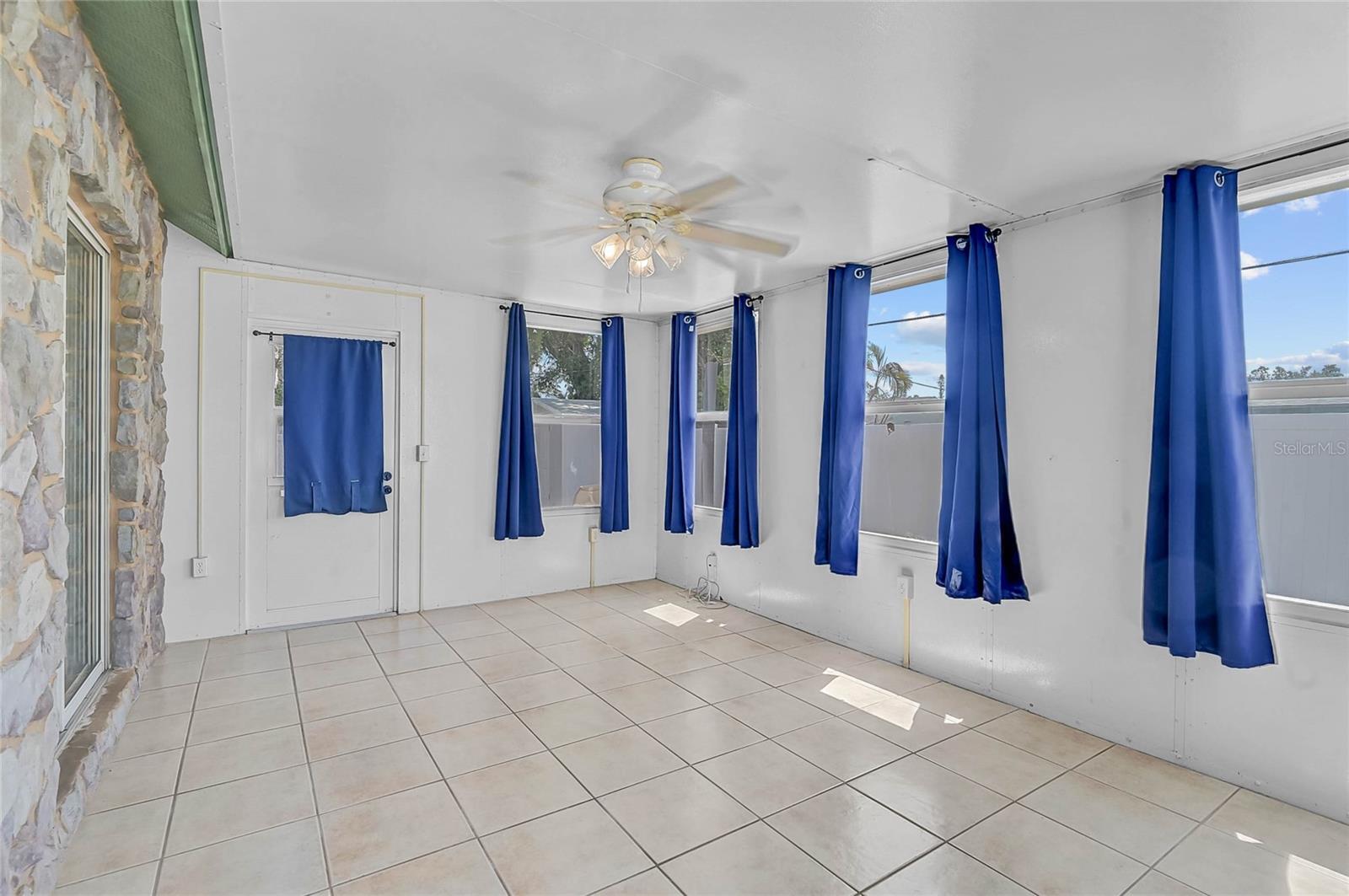 879 Nantucket Rd Property Photo 18