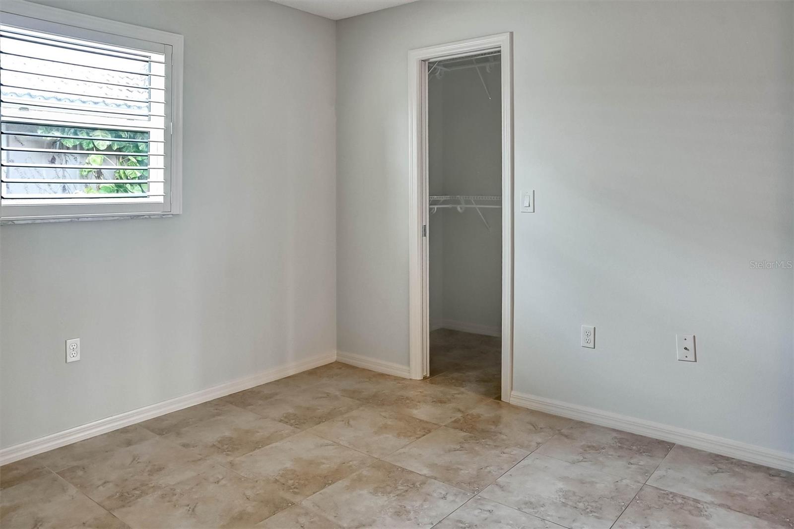 1565 Waterford Dr Property Photo 27