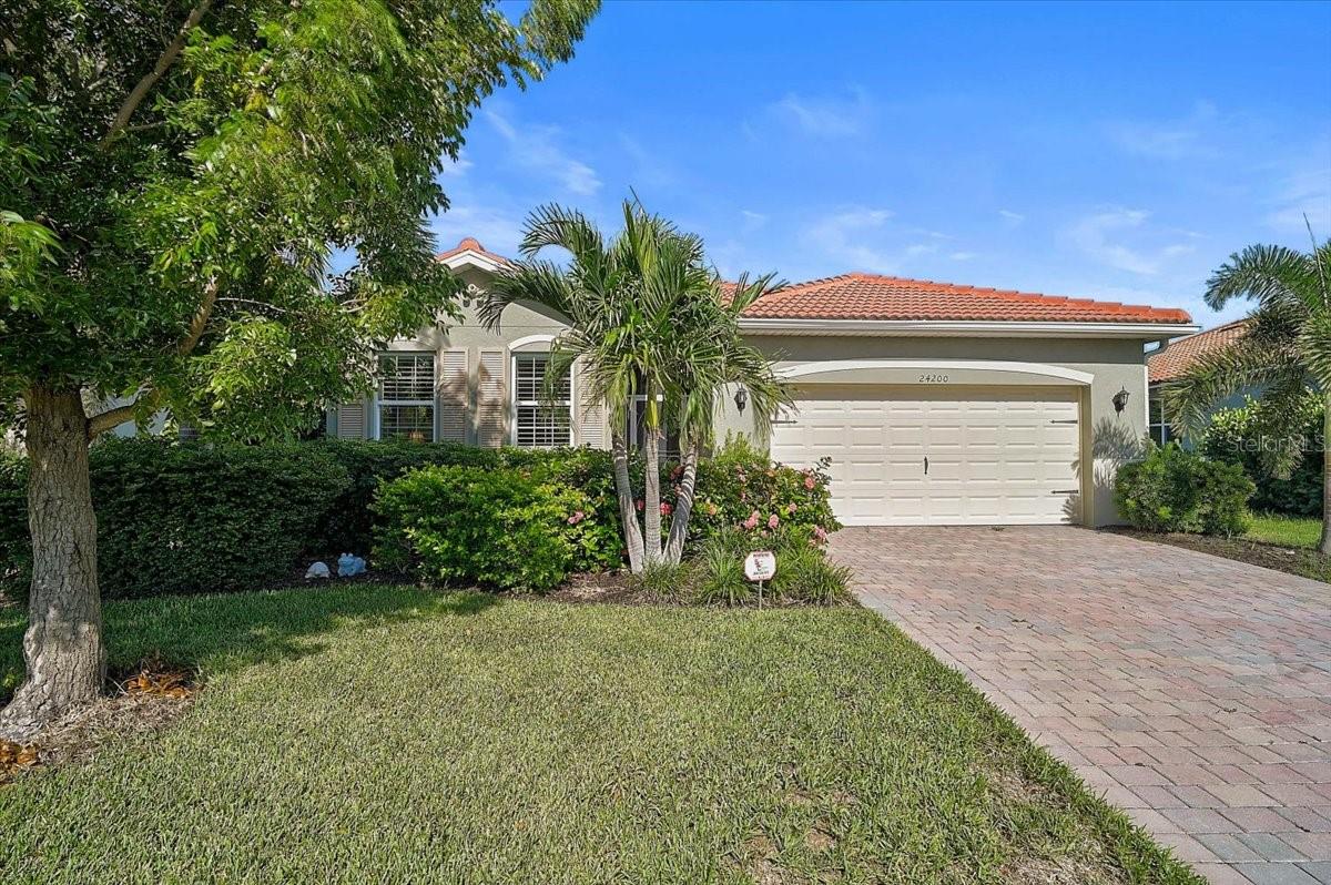 24200 RIVERFRONT DR Property Photo 1