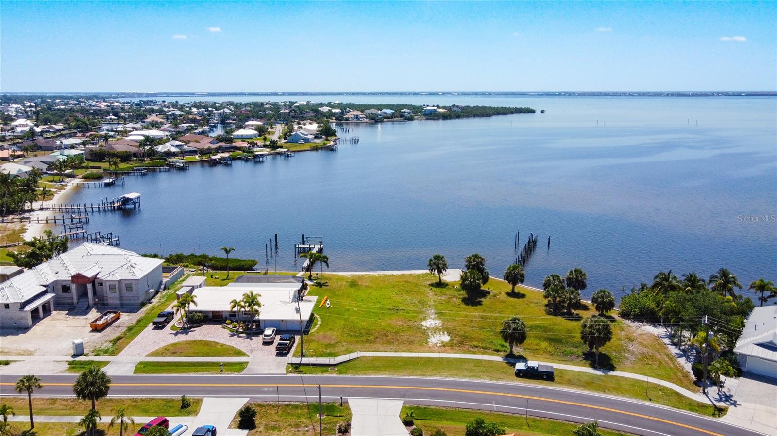 4456 Harbor Blvd Property Photo 1