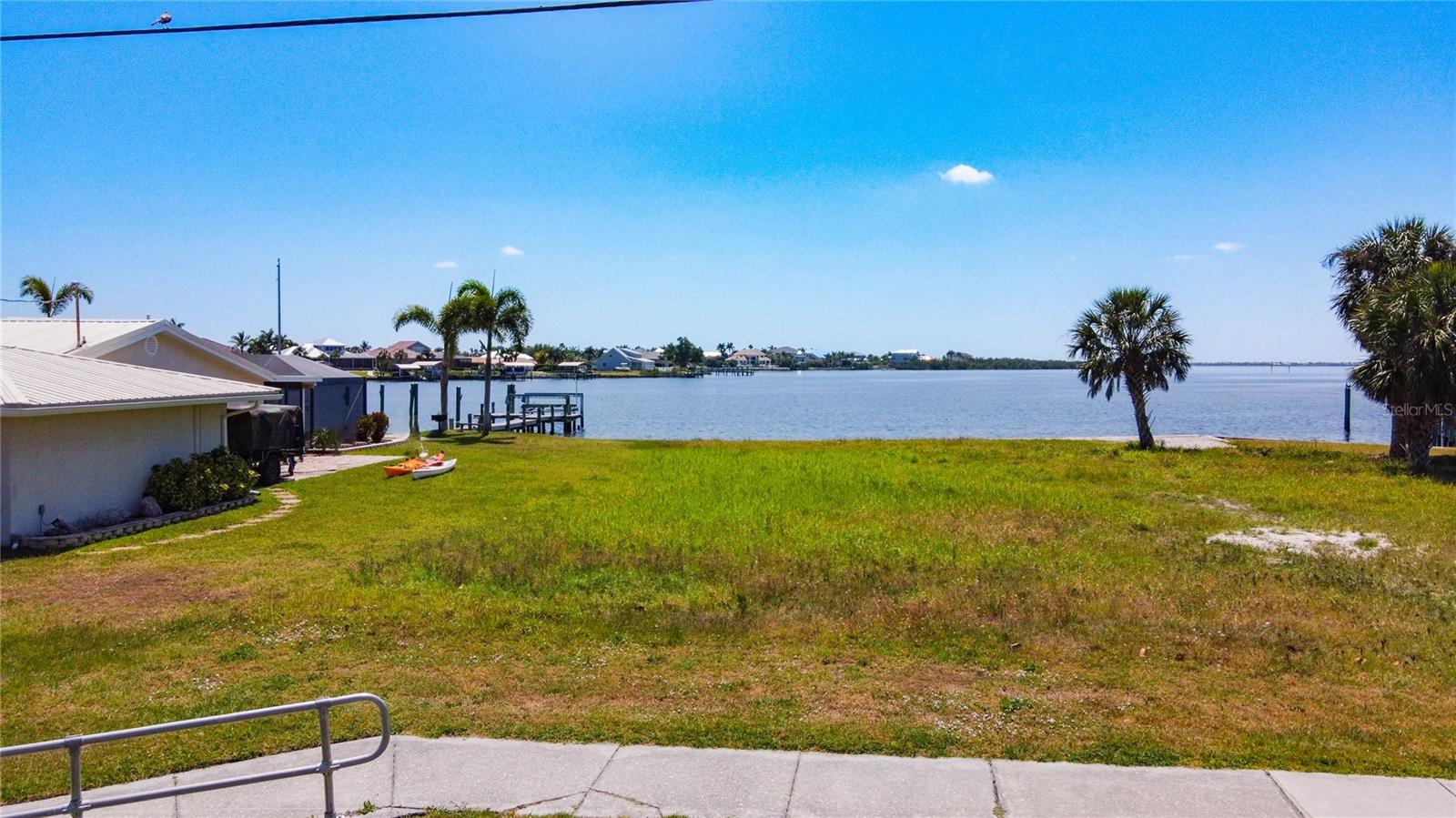 4456 Harbor Blvd Property Photo 2