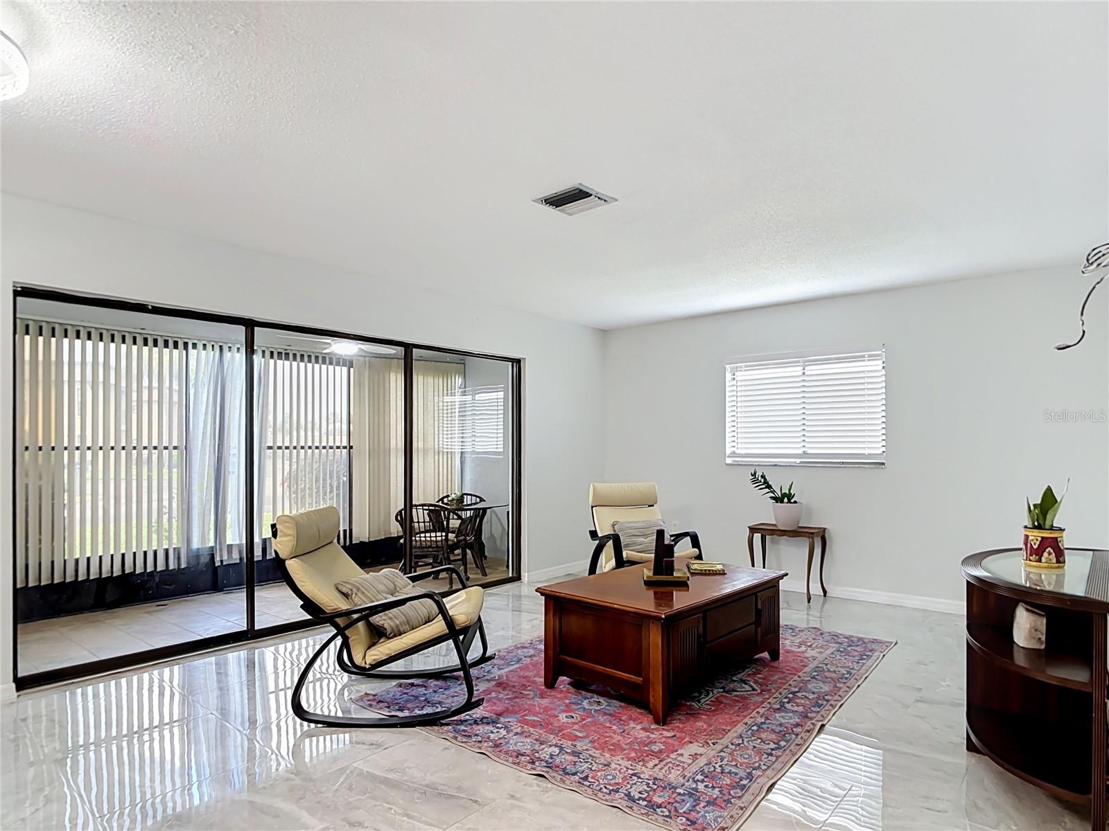 1716 Lakeside Dr #1714b Property Photo 13