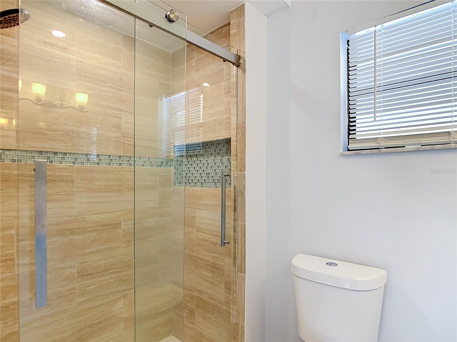 1716 Lakeside Dr #1714b Property Photo 20