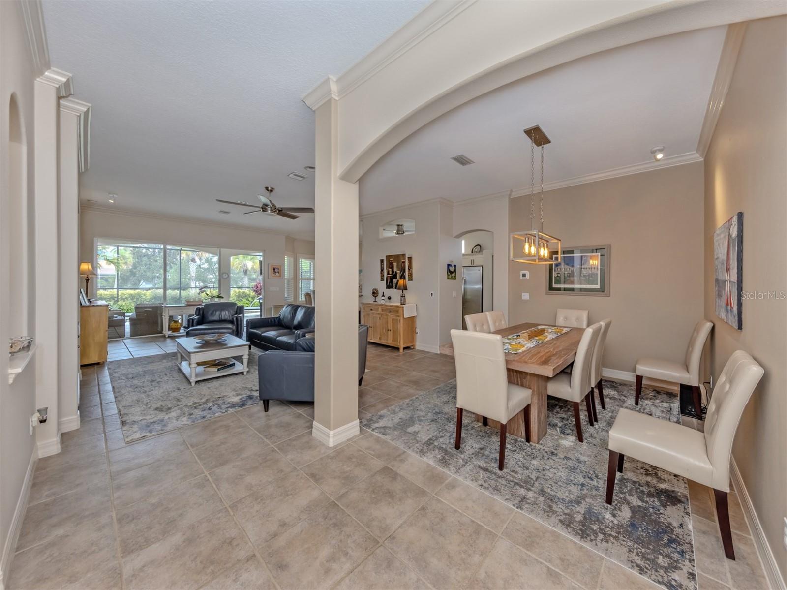 151 Coco Palm Dr Property Photo 3