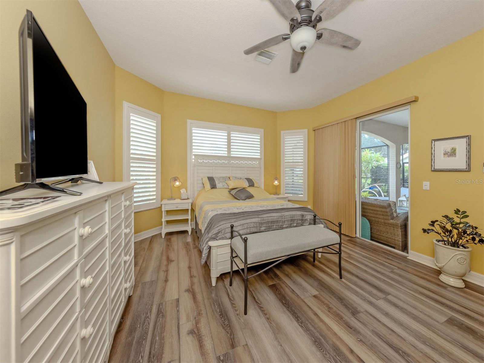 151 Coco Palm Dr Property Photo 25