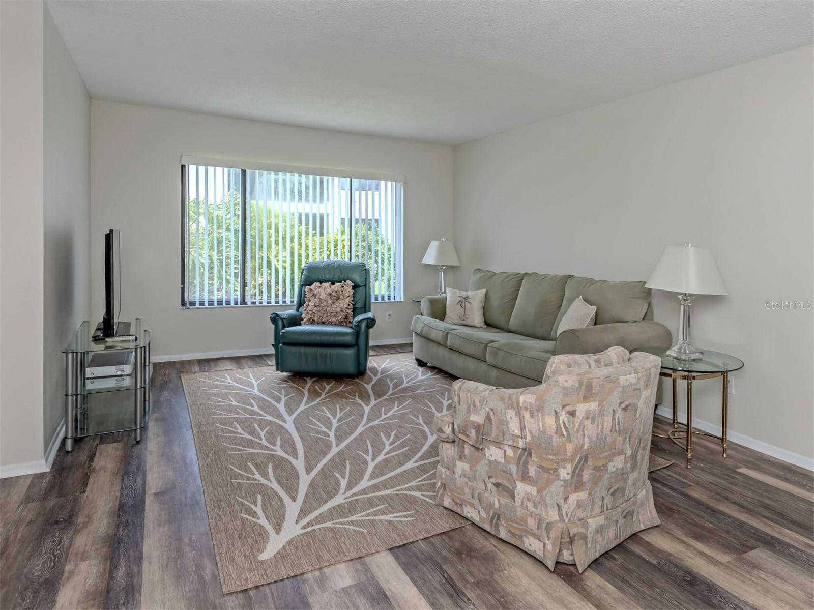 808 Capri Isles Blvd #111 Property Photo 7
