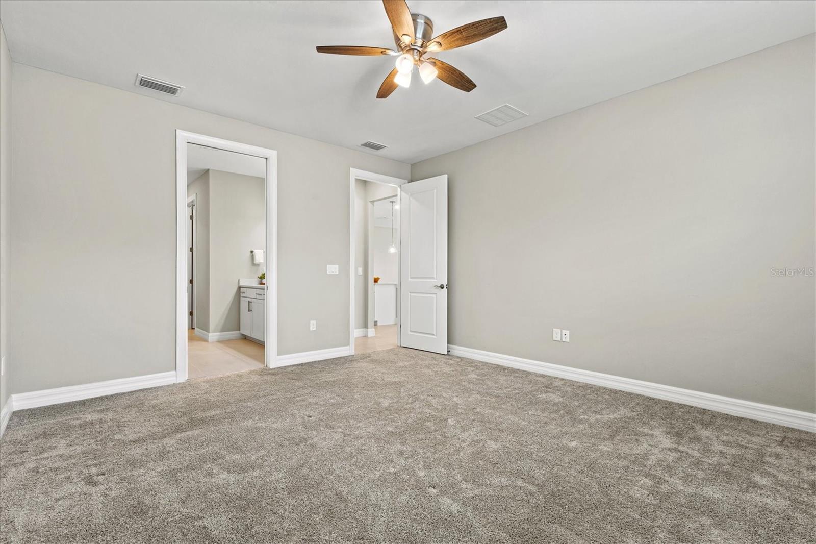 2534 Gabel Oak Dr Property Photo 23