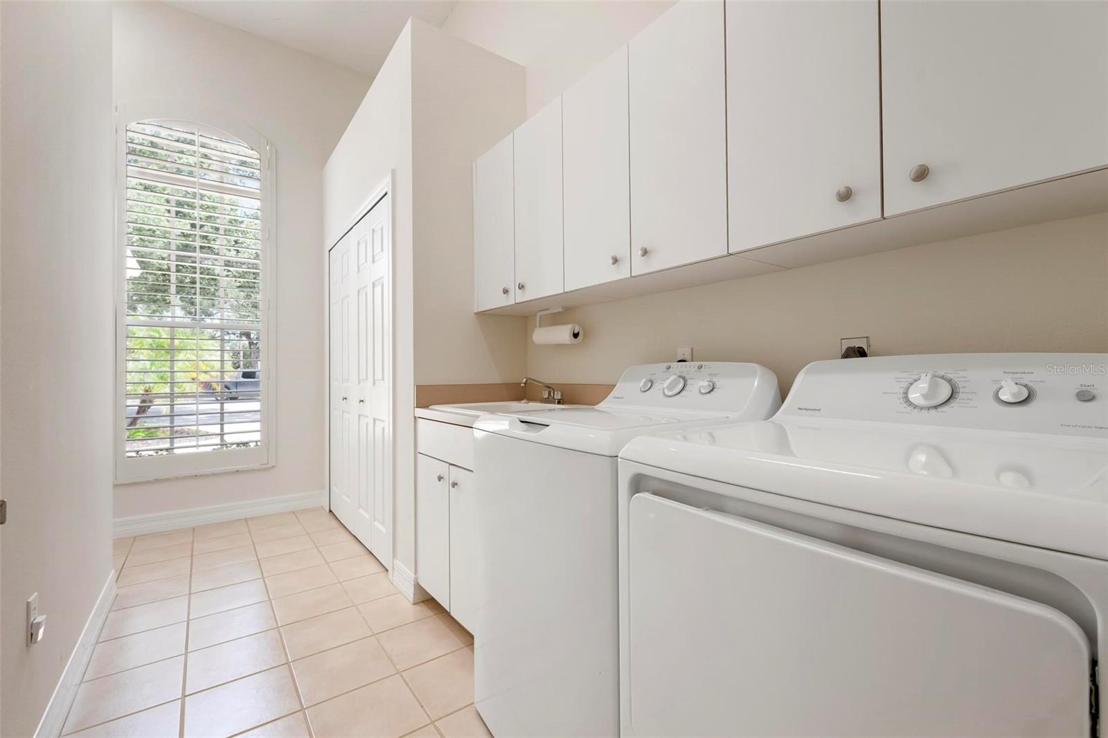 29 Saint John Blvd #5 Property Photo 28