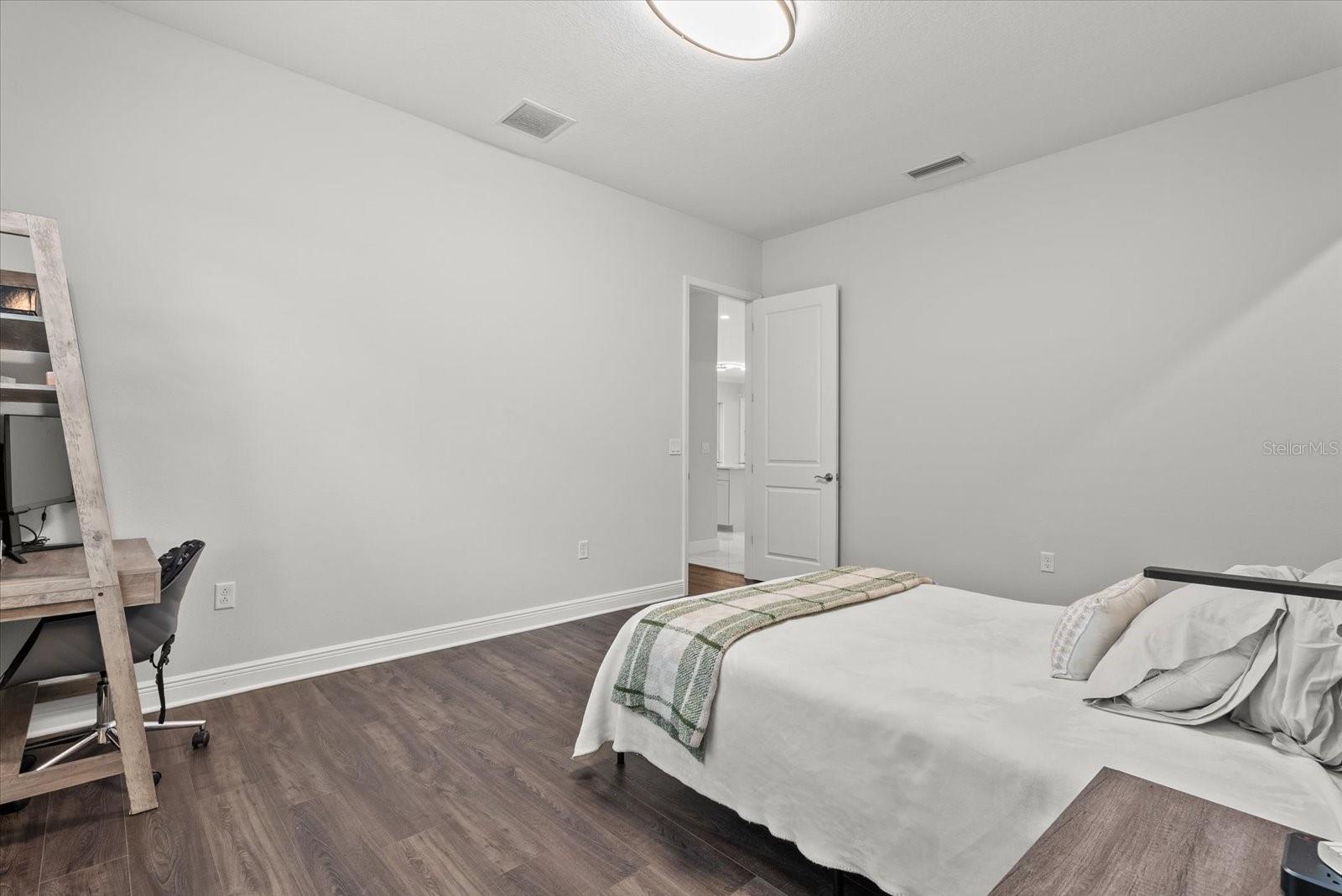 2641 Butterfly Jasmine Trl Property Photo 24