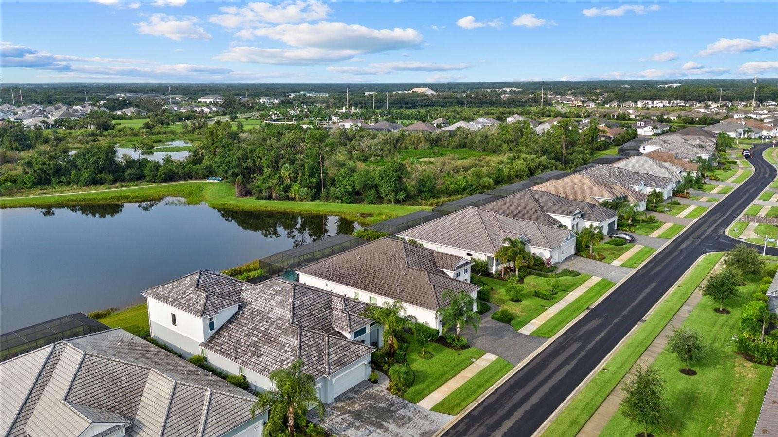 2641 Butterfly Jasmine Trl Property Photo 61