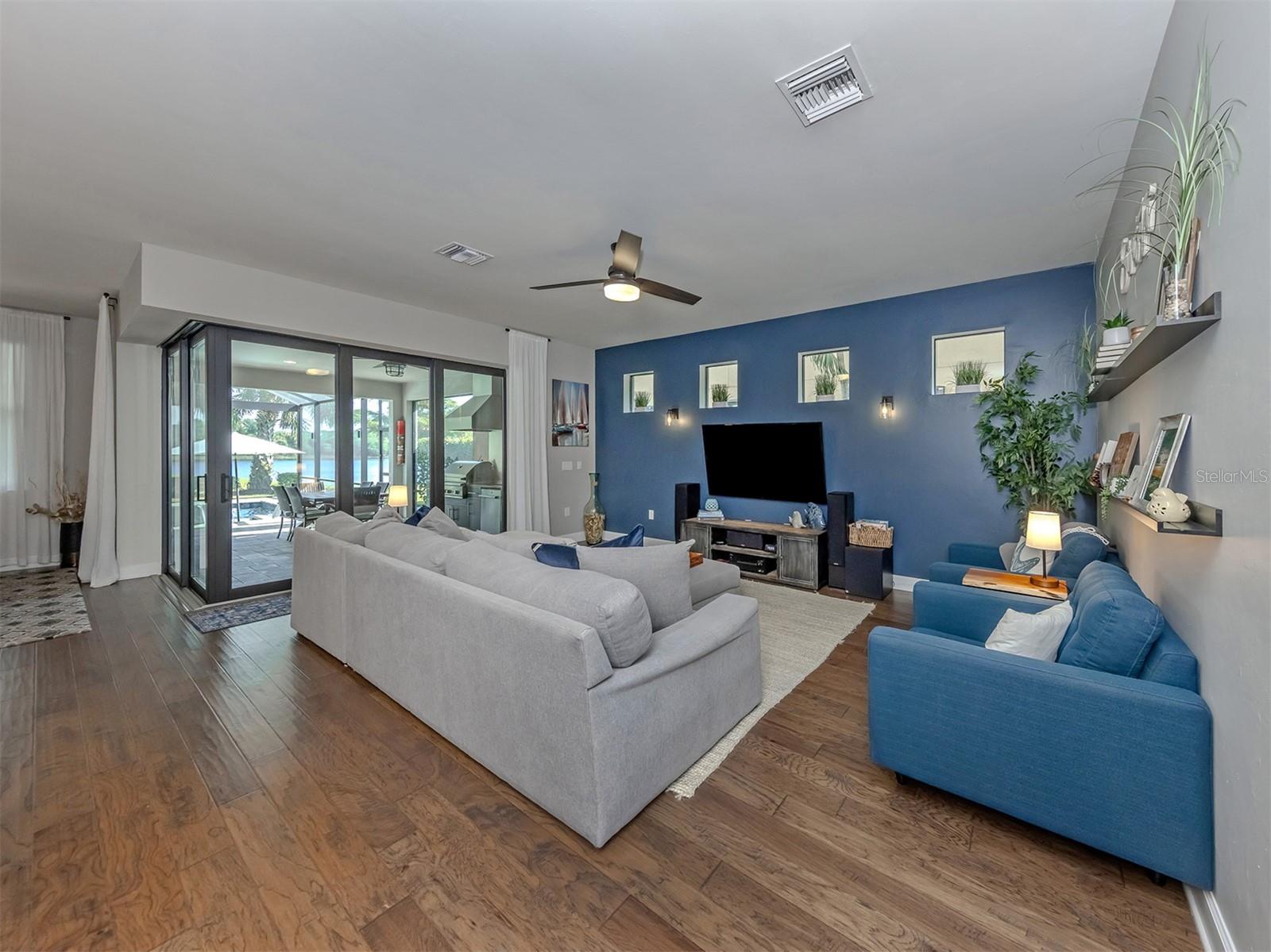 12300 Marsh Pointe Rd Property Photo 17
