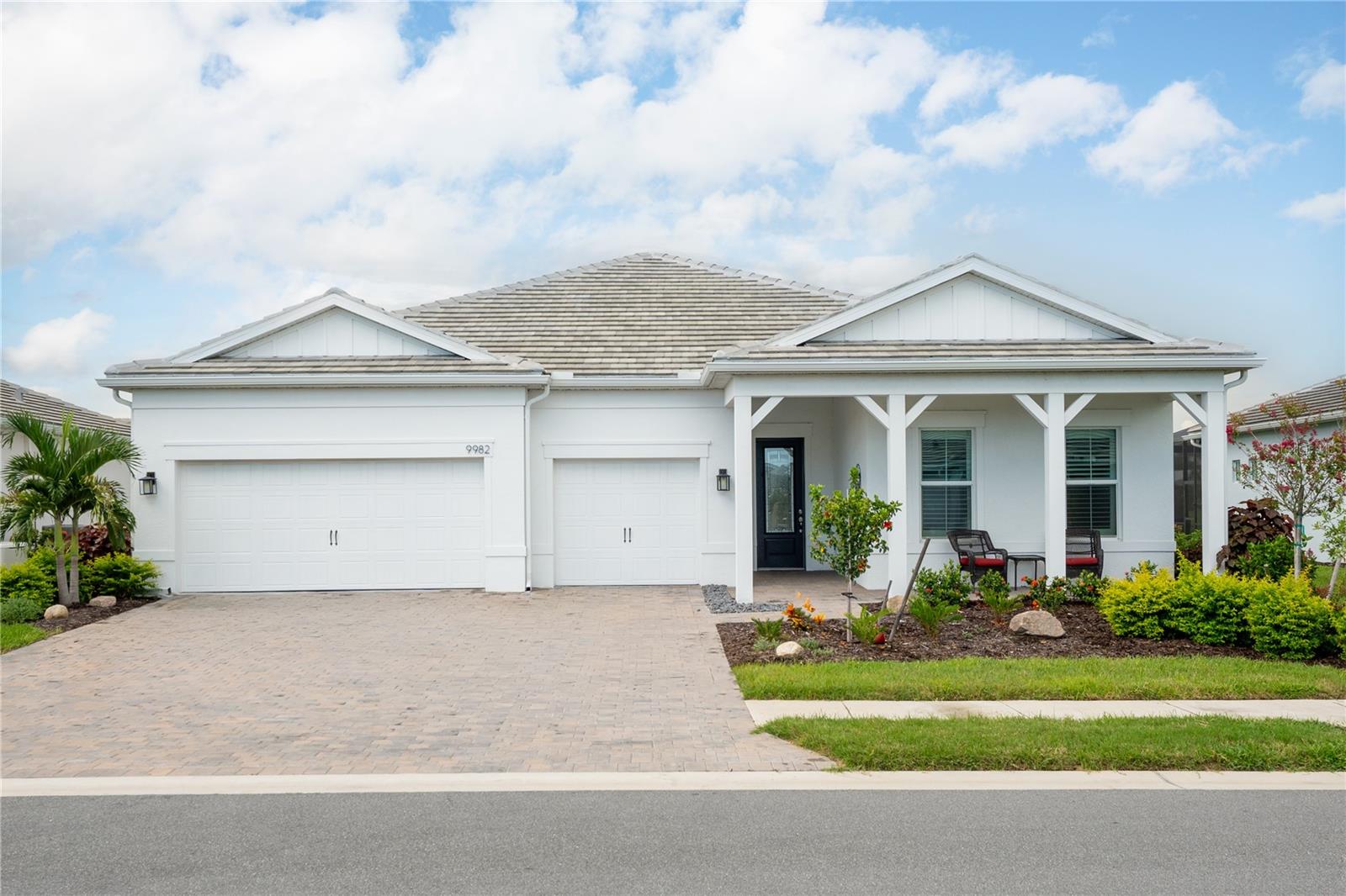 9982 Bright Water Dr Property Photo 1