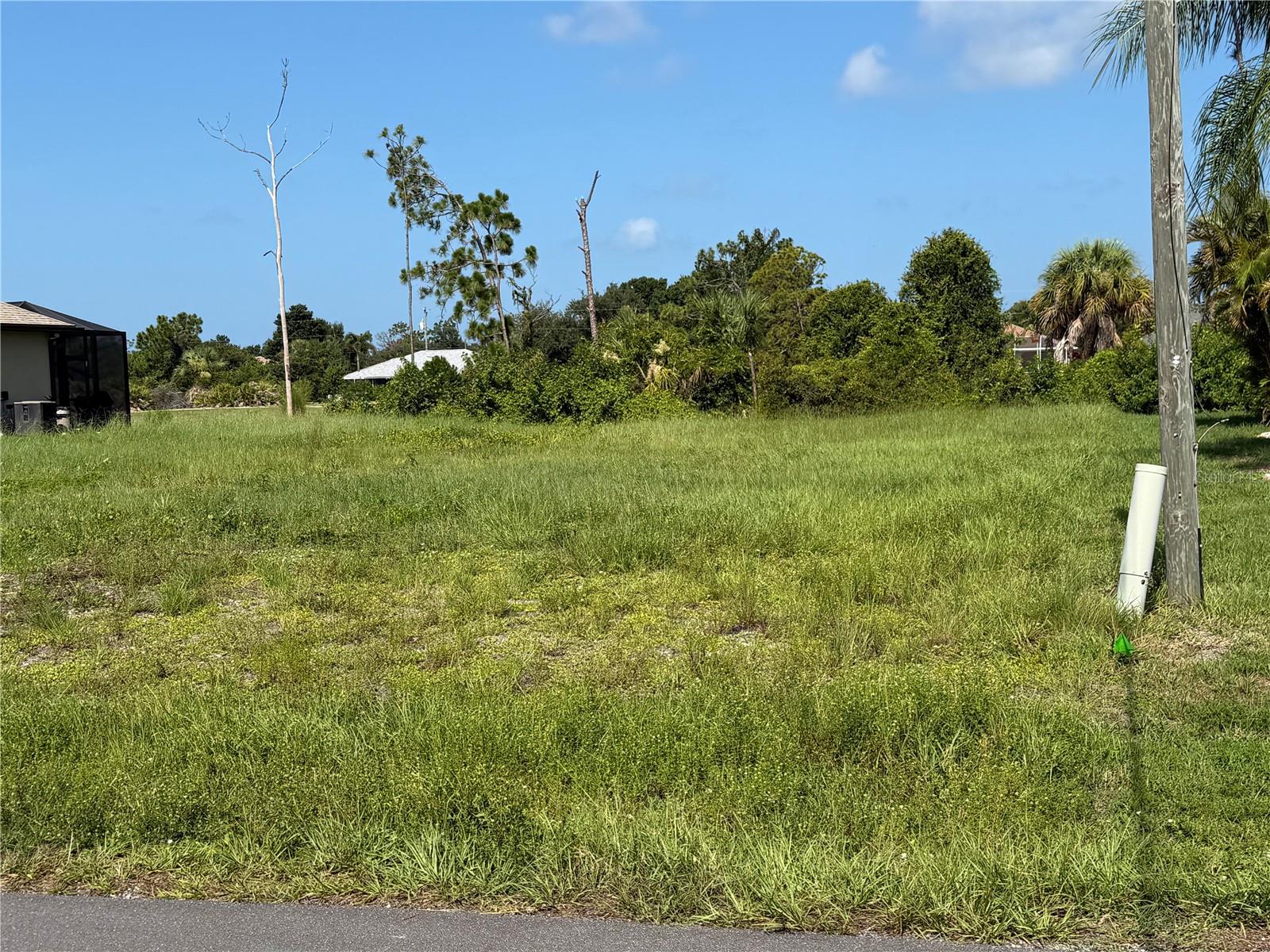 198 Fairway Rd Property Photo 2