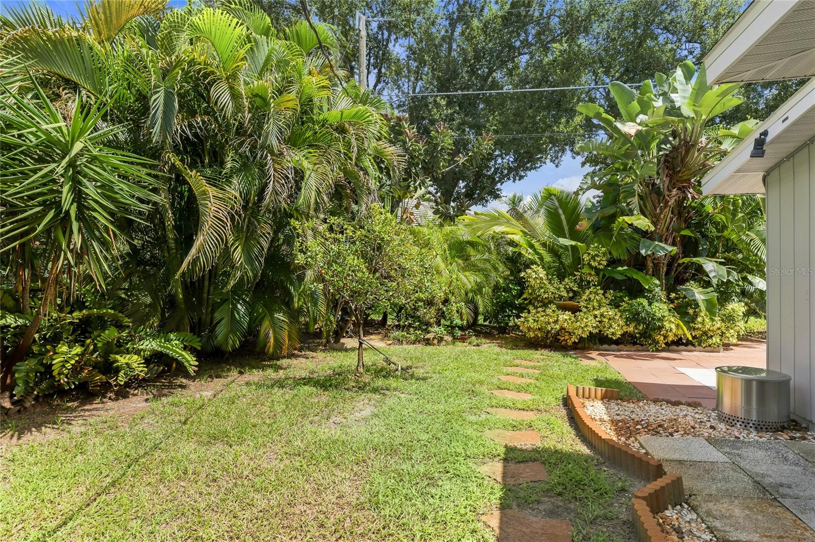 157 Hourglass Dr Property Photo 29