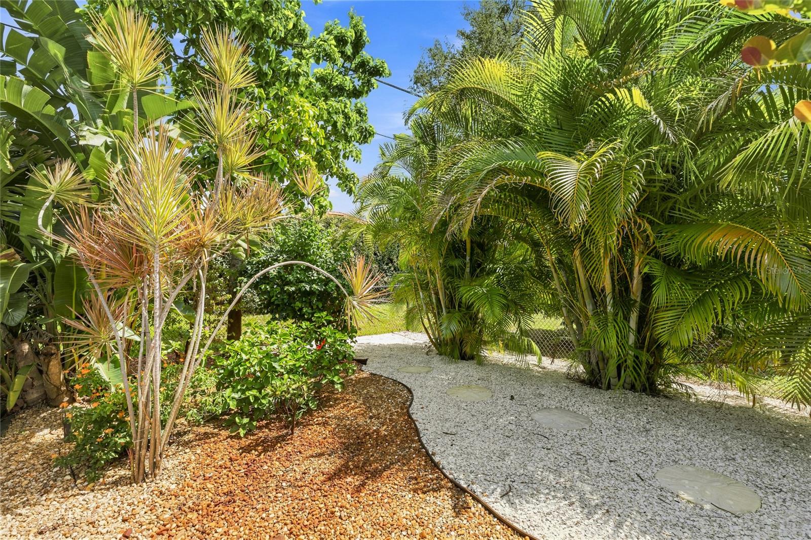 157 Hourglass Dr Property Photo 30