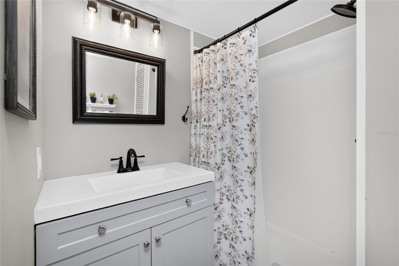 6741 Laurel Ct Property Photo 36