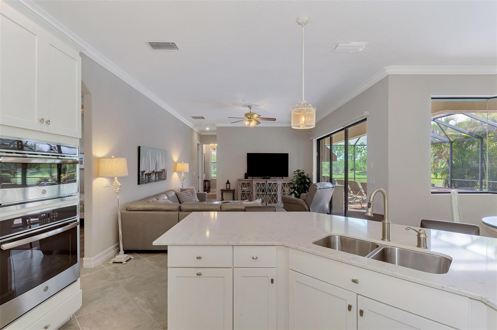10908 Bullrush Dr Property Photo 27