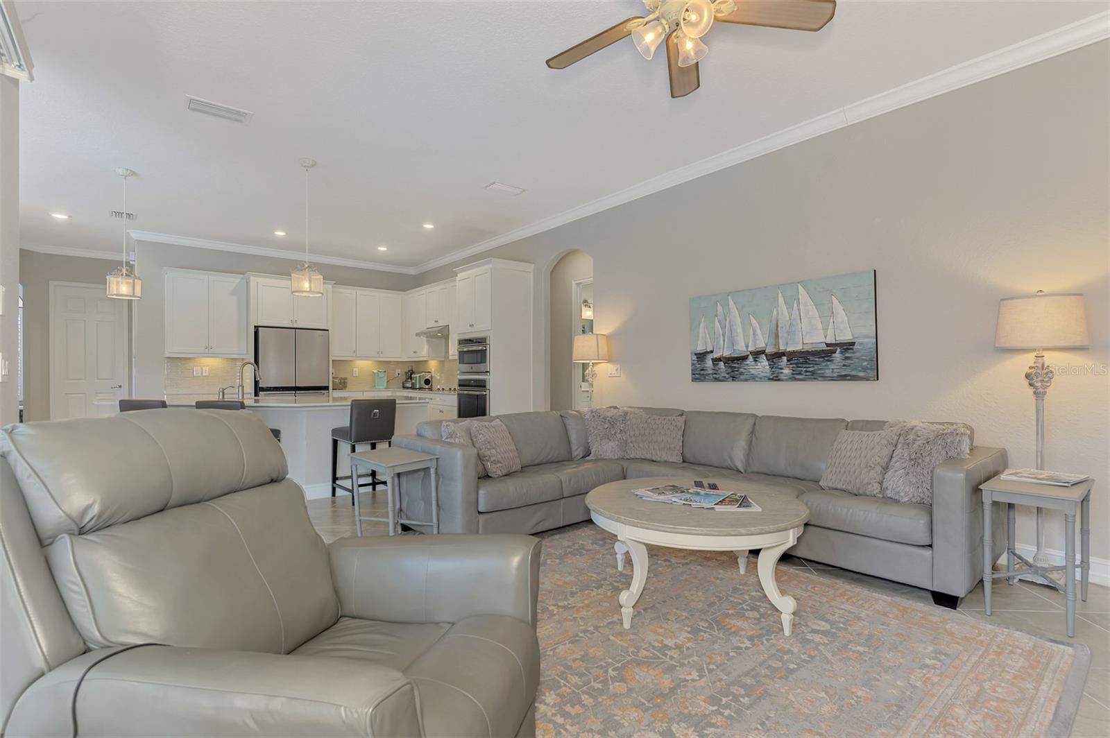 10908 Bullrush Dr Property Photo 31