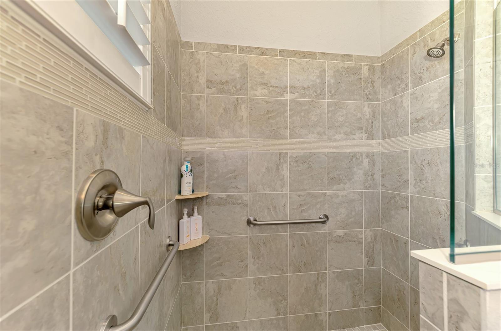 10908 Bullrush Dr Property Photo 42