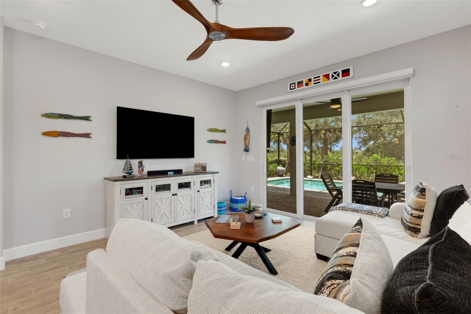 10374 Abaco Falls Dr Property Photo 14