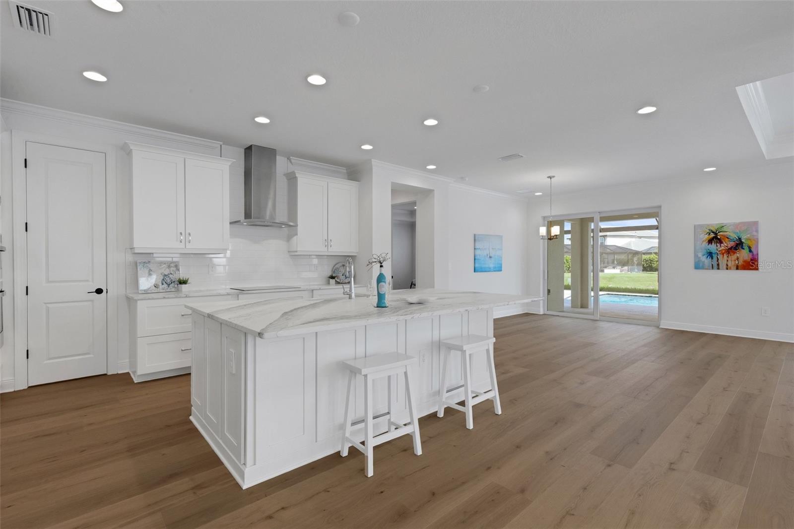 1669 Lugano Cir Property Photo 13