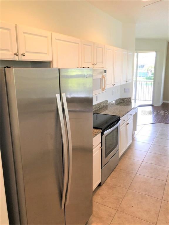 7002 Prosperity Cir #701 Property Photo 5