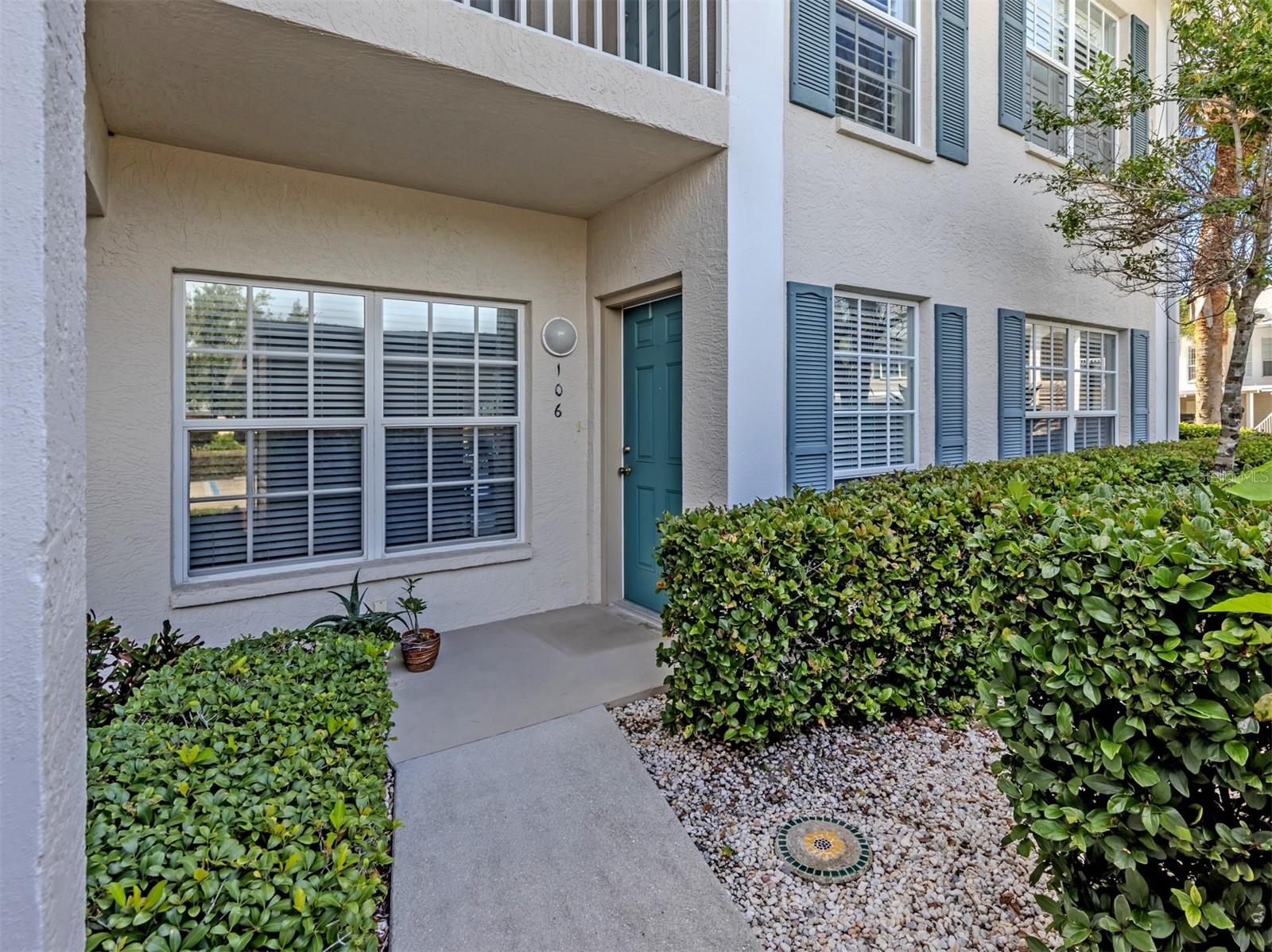 872 Saranac Lake Dr #106 Property Photo 2