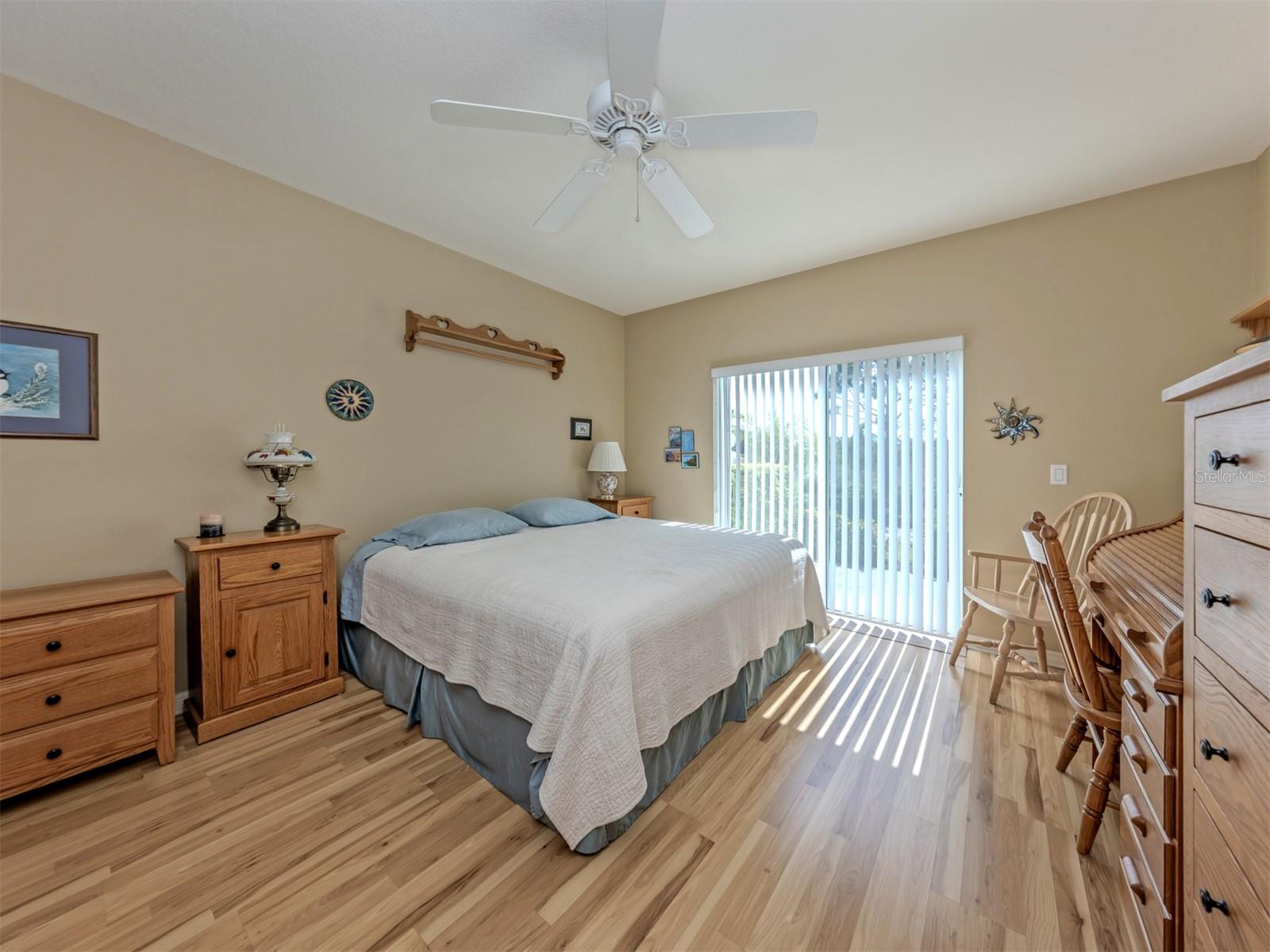 872 Saranac Lake Dr #106 Property Photo 28