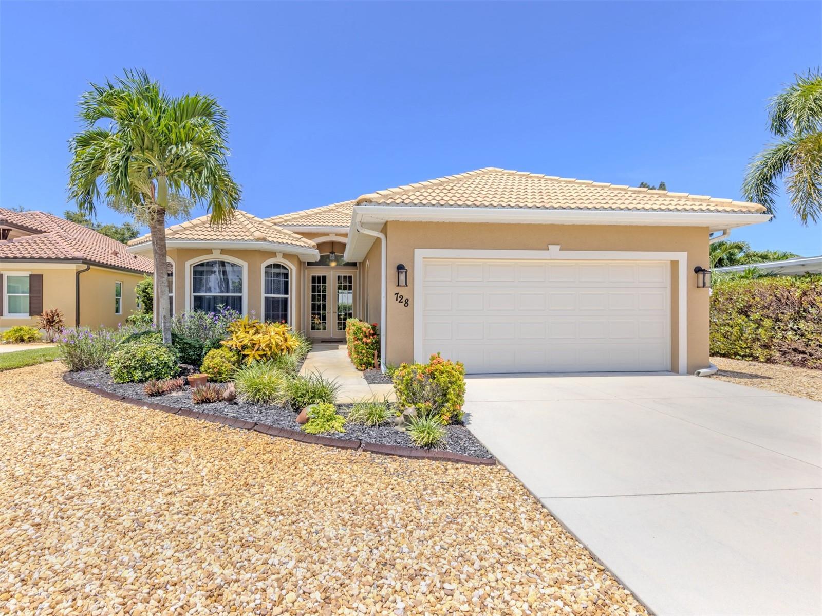728 Serata St Property Photo