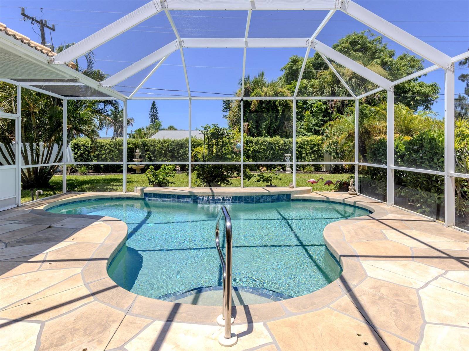 728 Serata St Property Photo 18