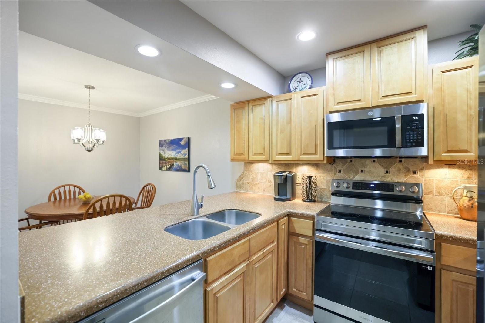 752 White Pine Tree Rd #102 Property Photo 8