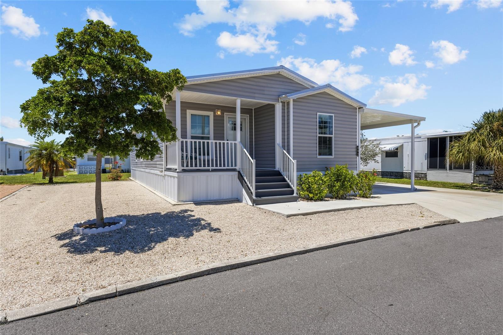 892 Grado Dr Property Photo 1