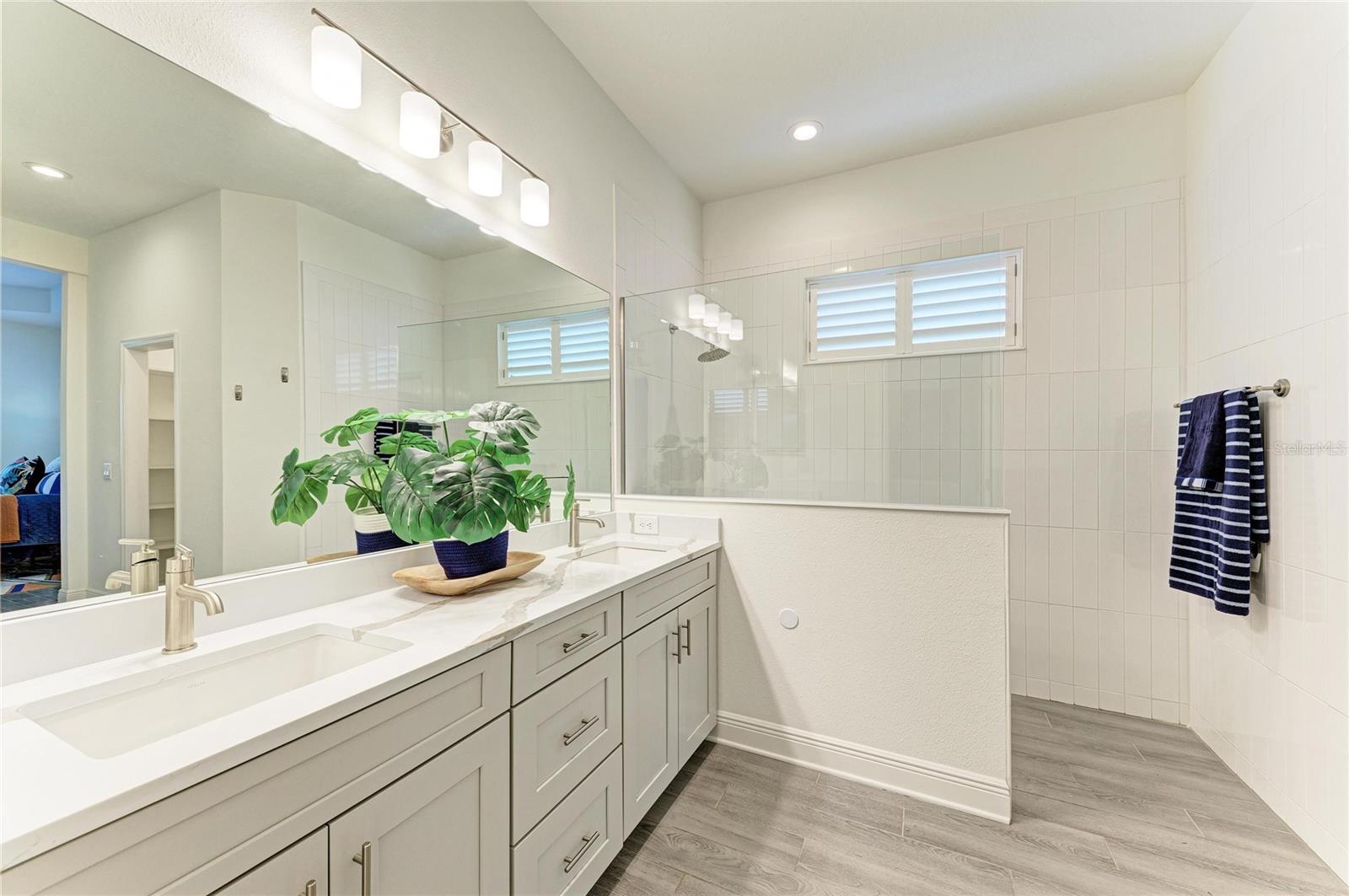 10913 Trevino St Property Photo 26