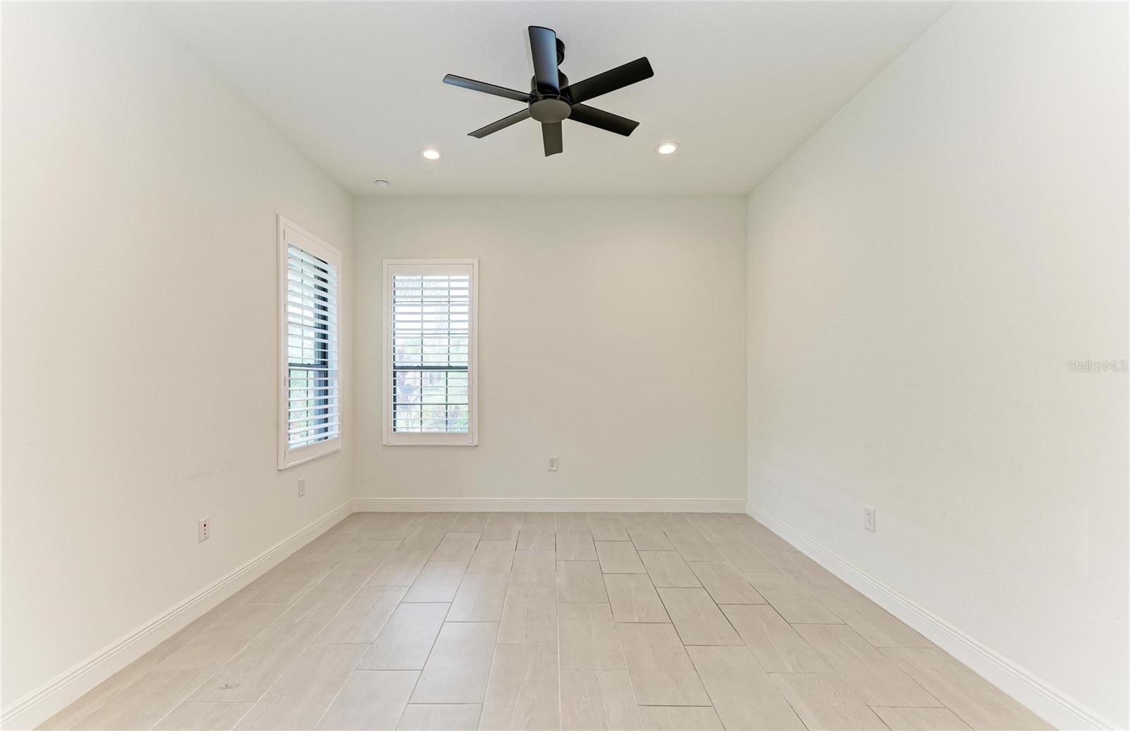 10913 Trevino St Property Photo 31