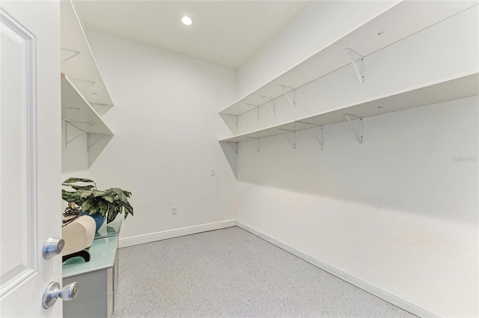 10913 Trevino St Property Photo 35