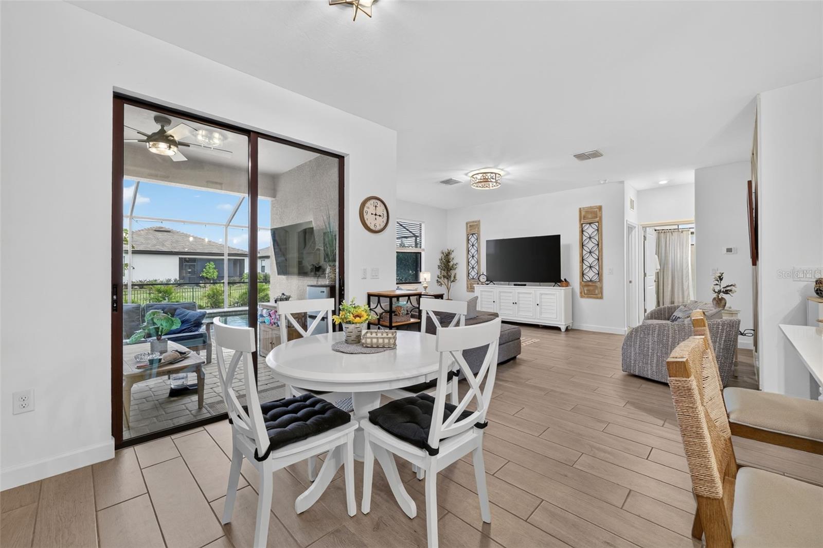 15008 Misty Water Xing Property Photo 17