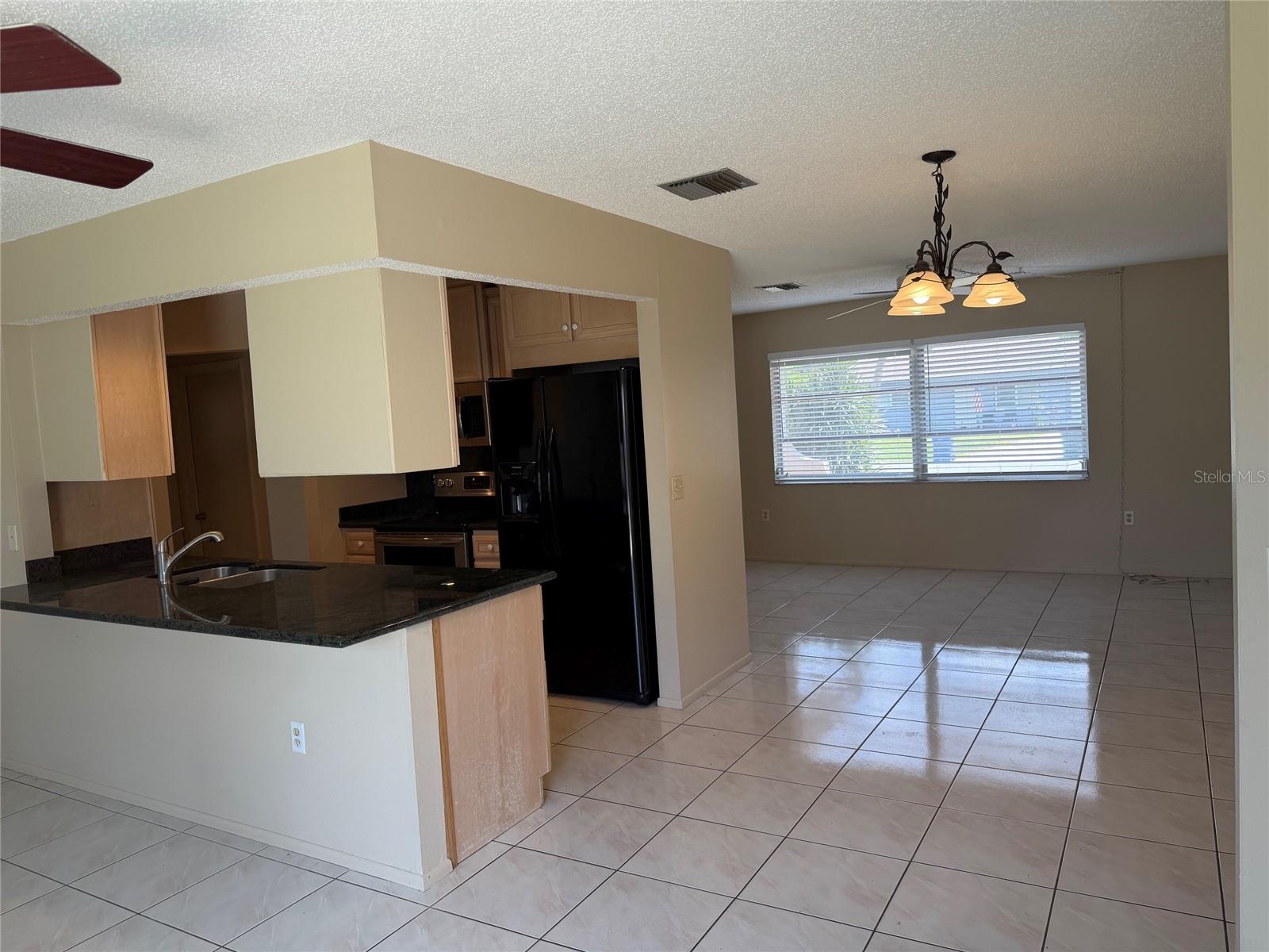 5964 Diana Rd Property Photo 5
