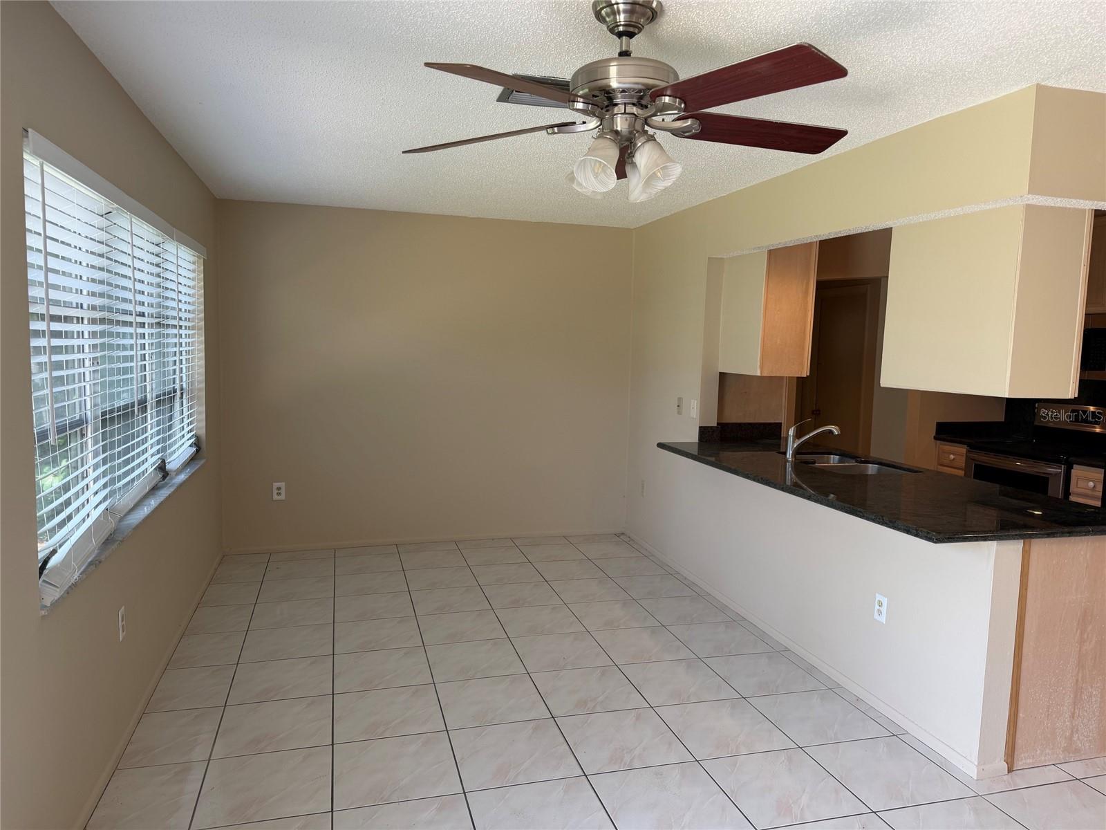 5964 Diana Rd Property Photo 6