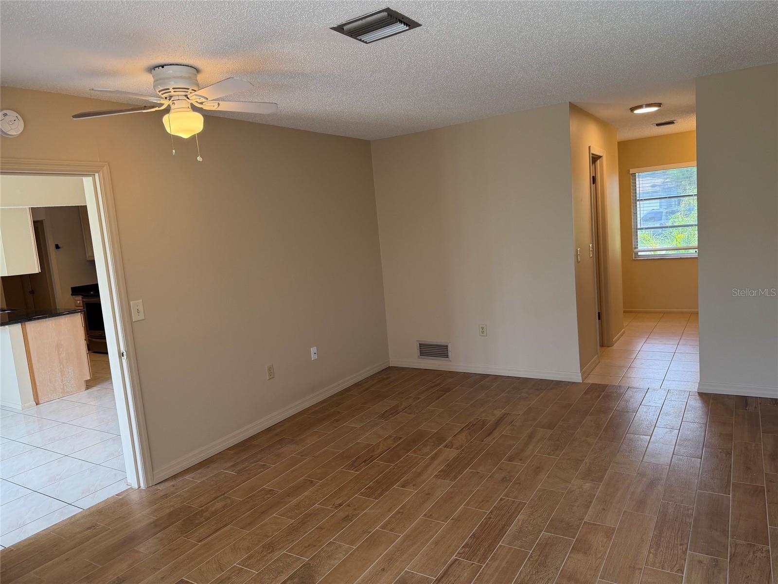 5964 Diana Rd Property Photo 10