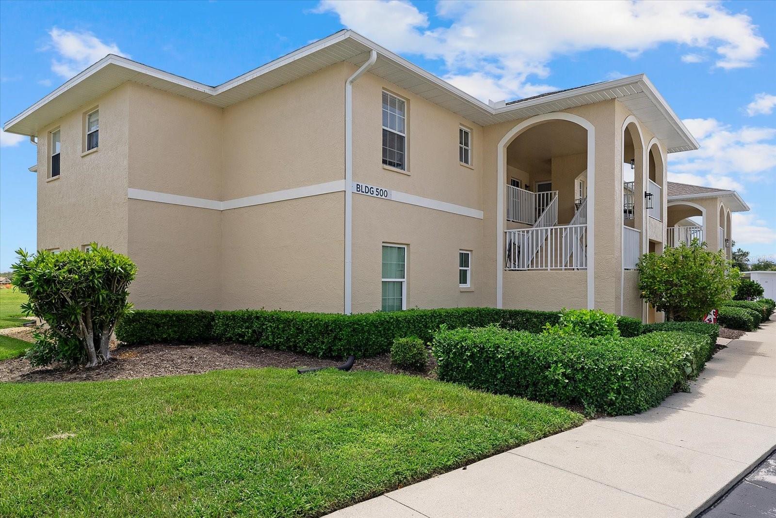 5800 Sabal Trace Dr #502 Property Photo 2